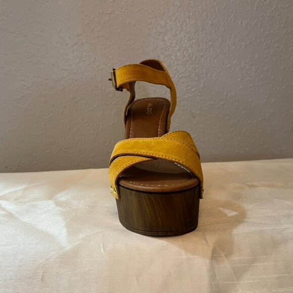 Aldo Mustard Yellow Suede Platform Sandals – Made in Italy – Size 6.5 / 37 – NEW - Picture 4 of 11